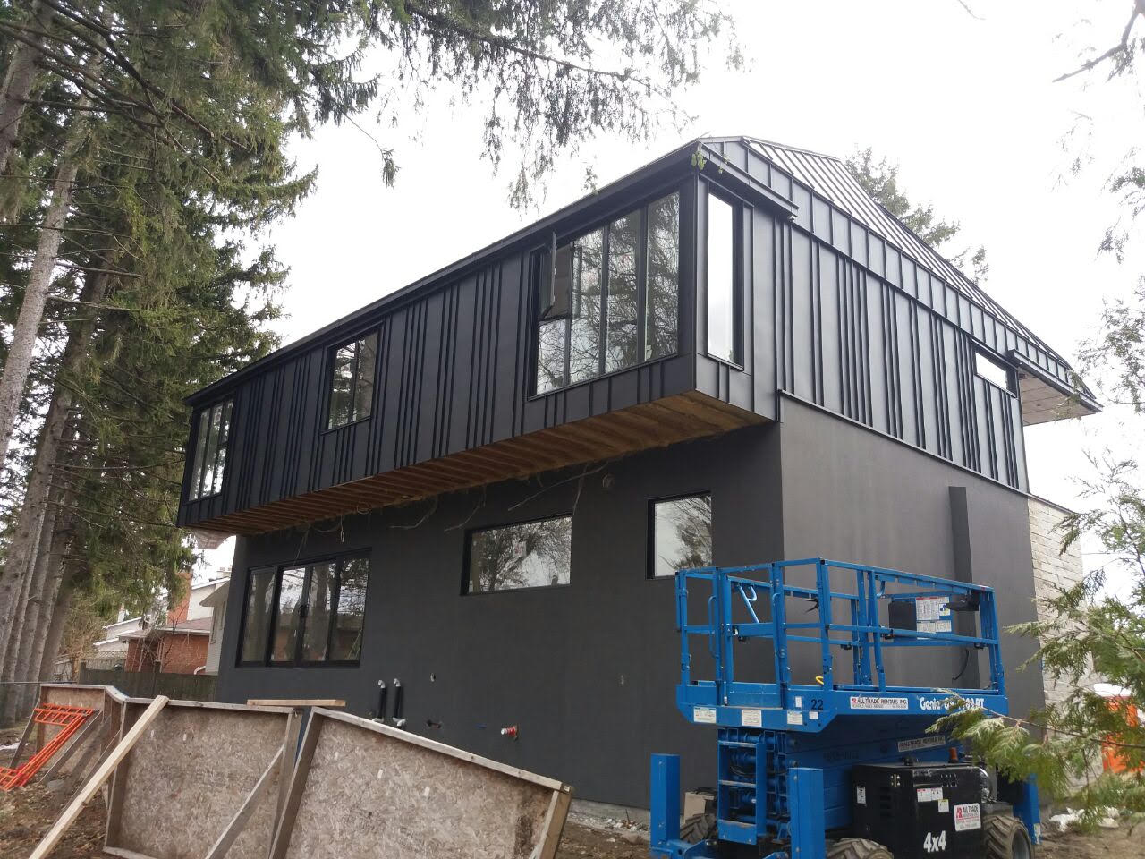 Standing Seam Residence · North York, ON